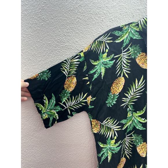 Mens Unbranded Black Floral Pineapple Short Sleeve Button Up Shirt Size Unknown - Picture 3 of 10
